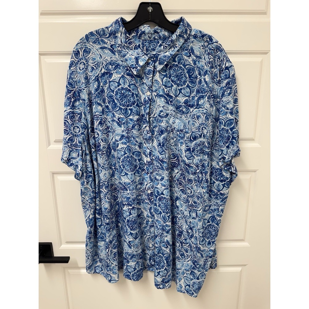 Kohls Womens Blouse 4X Blue Watercolor Floral Short Sleeve Rayon Button Front